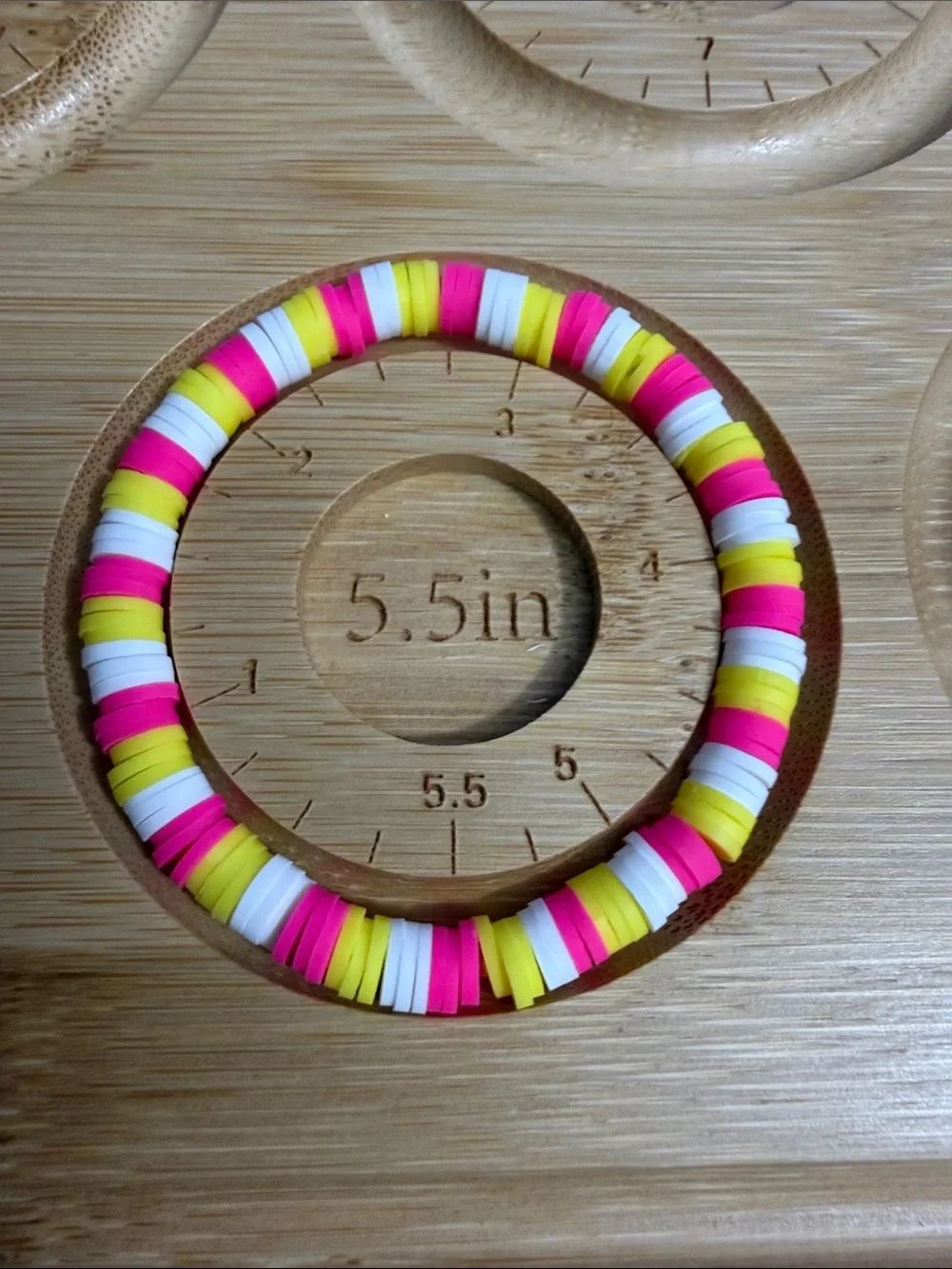 Queenapril bright beaded